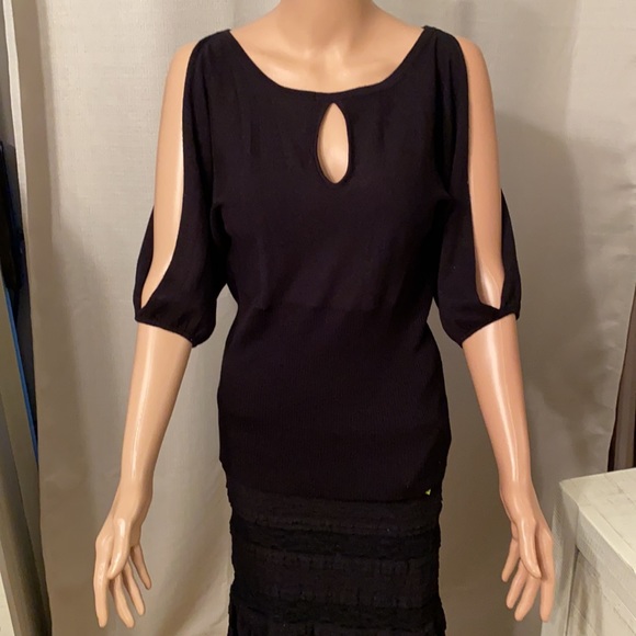 Open arm blouse - Picture 3 of 11